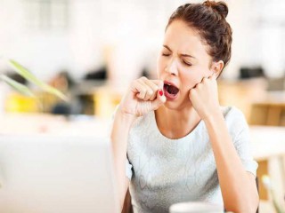 Ngáp liên tục chớ coi thường kẻo mắc trọng bệnh mà không biết