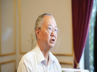 Nhà văn Nguyễn Như Phong: "Thời trẻ tôi có ước mơ làm... lái xe"