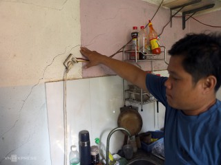 Sống thấp thỏm cạnh dự án phá núi bằng thuốc nổ