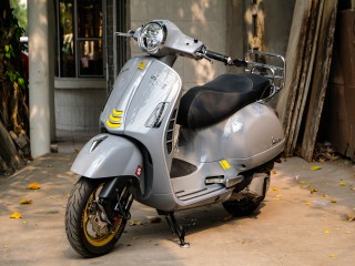 Tôi có nên mua Vespa GTS 300 cũ giá gần 140 triệu đồng?