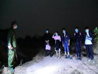 Đề nghị trục xuất 9 người Trung Quốc nhập cảnh trái phép vào Quảng Bình
