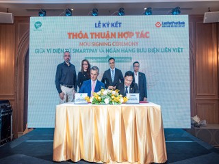 Khách hàng LienVietPostbank dễ dàng thanh toán và nhiều ưu đãi từ ví điện tử Smartnet