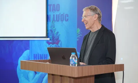 Chuyên gia Thương hiệu Richard Moore ra mắt sách mới
