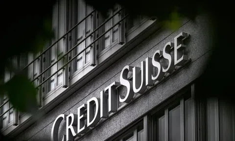 Toàn cảnh bê bối của Credit Suisse: CEO trấn an 'tài chính vẫn ổn' phản tác dụng, khiến thị trường rối loạn, đồn ngân hàng 'vỡ nợ'