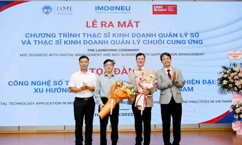 Ra mắt chương trình đào tạo thạc sĩ tích hợp công nghệ số