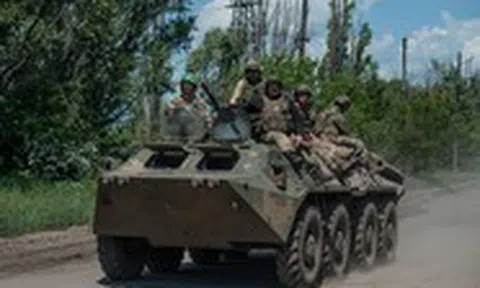 Anh: Ukraine đã chọc thủng một phần tuyến phòng thủ của Nga