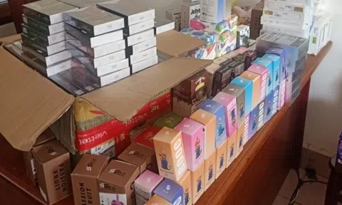 Tây Ninh: Thu giữ nhiều thuốc lá điện tử không rõ nguồn gốc