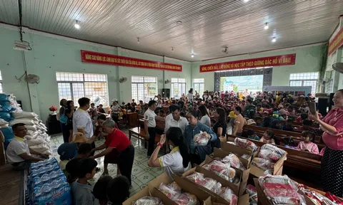 Công ty Phú Thời Huy lan tỏa yêu thương và sự chia sẻ tại xã Yang Mao, Đắk Lắk