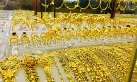 Giá vàng hôm nay 12/4: Tăng 1 triệu đồng/lượng, tái lập đỉnh lịch sử